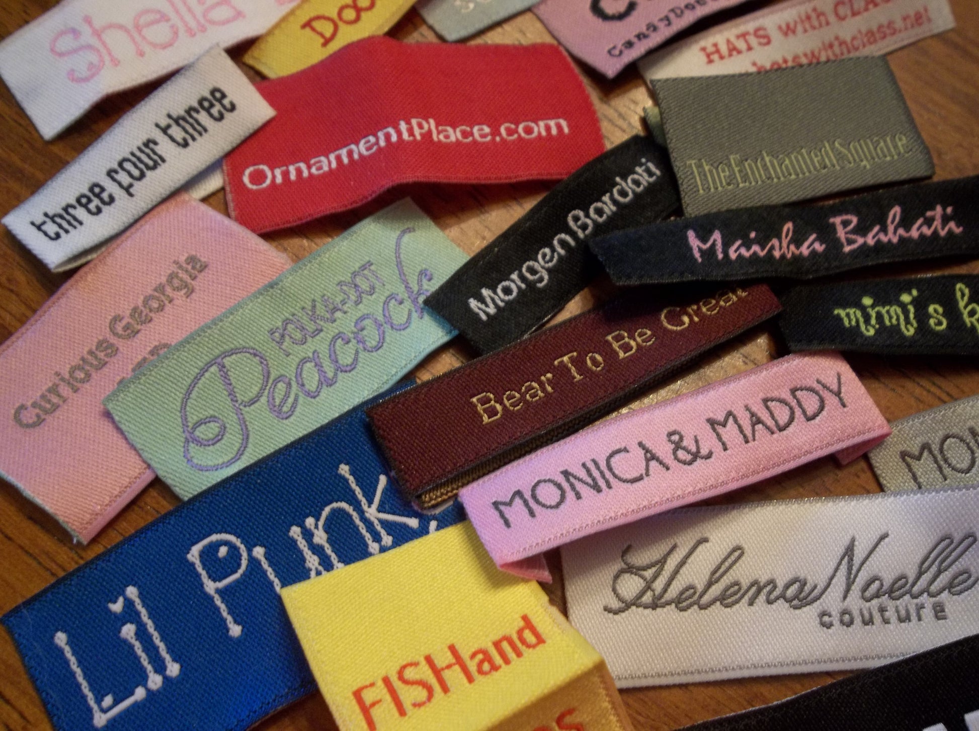 Woven Labels - Iron On - Custom Couture Label Company